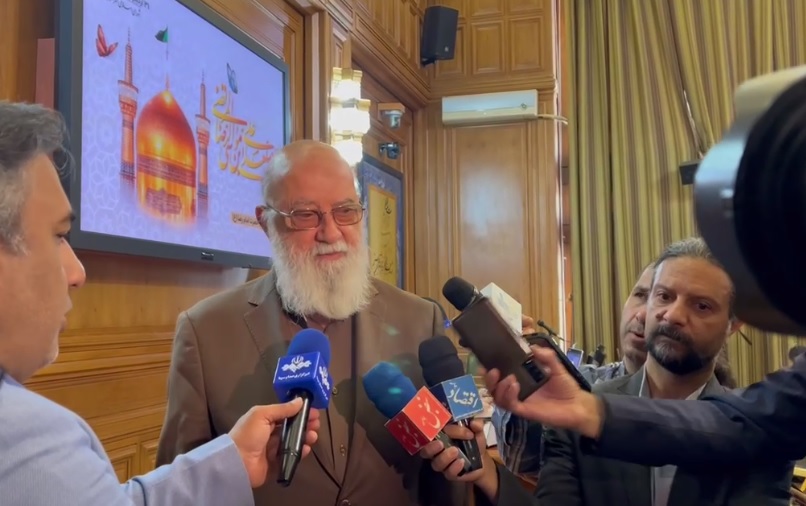 چمران: هیچ احمقی در چیتگر «درخت» قطع نمی‌کند