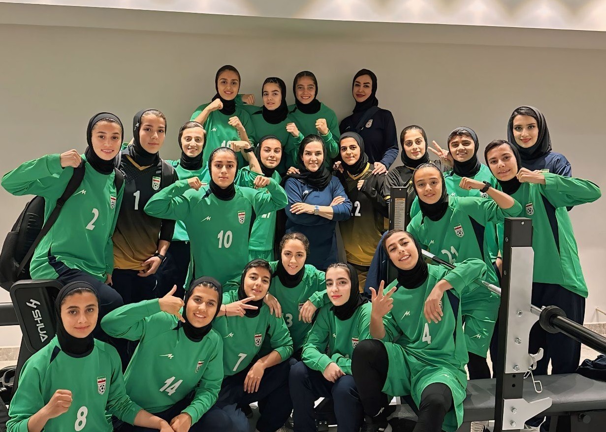 روز شیرین دختران ایران در آسیا روز شیرین دختران ایران در آسیا