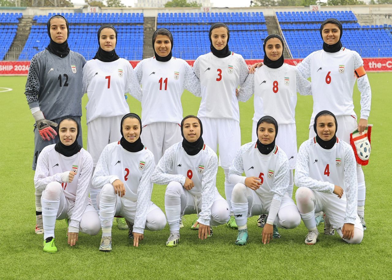 روز شیرین دختران ایران در آسیا روز شیرین دختران ایران در آسیا