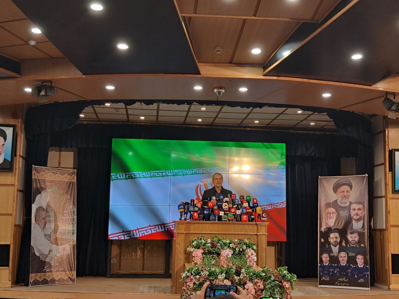 لاریجانی: آزادی‌های سیاسی، اجتماعی، فرهنگی و اقتصادی ضرورت دارد