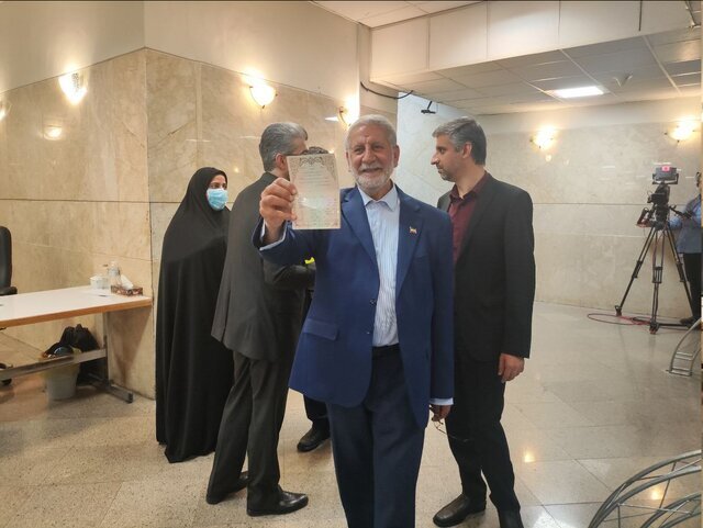 ثبت‌نام انتخابات ریاست‌جمهوری/ زاکانی هم آمد +ویدیو