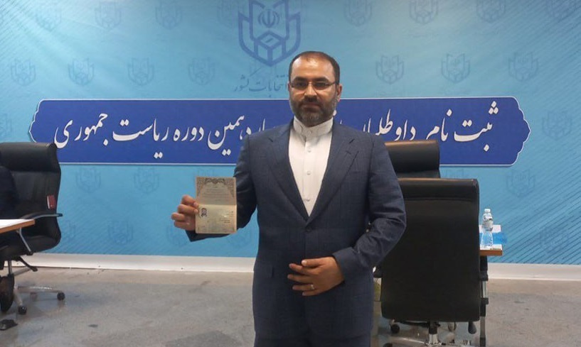 ثبت‌نام انتخابات ریاست جمهوری؛ حضور نماینده سابق و یک نظامی/ احمدی‌نژاد و فشار عجیب جمعیت! +ویدیو