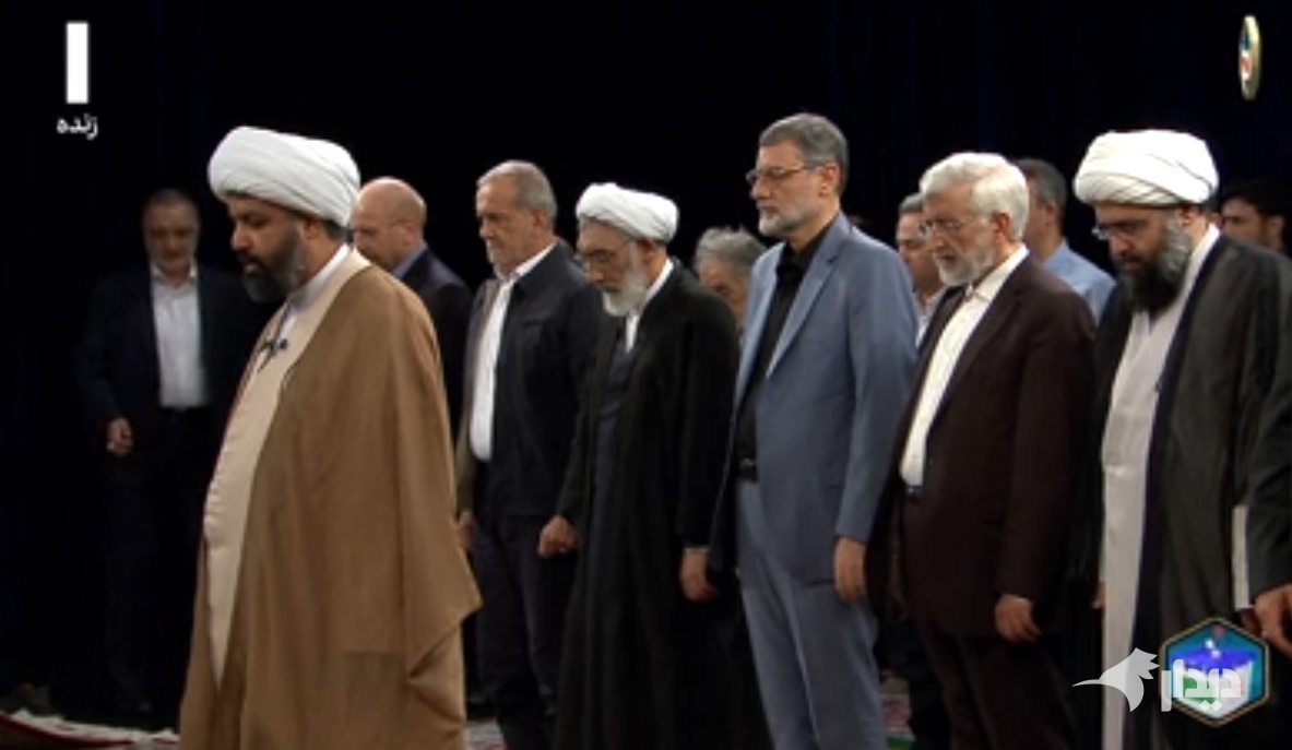 اولین مناظره انتخاباتی: ورود نامزدها به صداوسیما/ شماره صندلی‌ها مشخص شد/ چرا زاکانی با خودروی برقی آمد؟