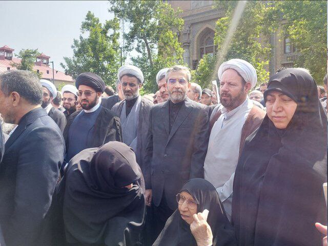 تشییع پیکر رئیس‌جمهور در بیرجند/ ادای احترام روسای نظام‌های قضایی کشور‌های عضو شانگ‌های +عکس