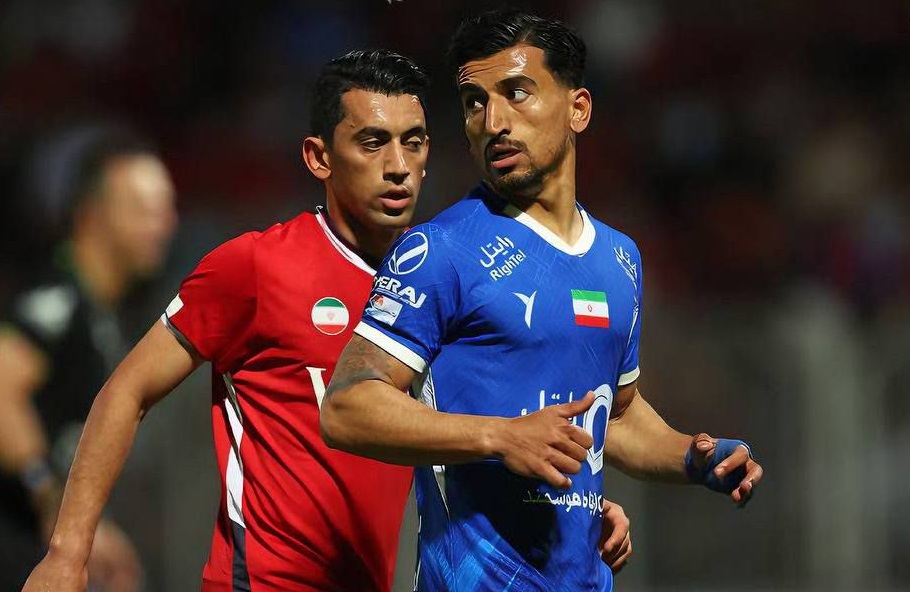 گزارش زنده: نساجی ۰ - ۰ استقلال/ پرسپولیس ۰ - ۳ استقلال خ/ پایان نیمه اول