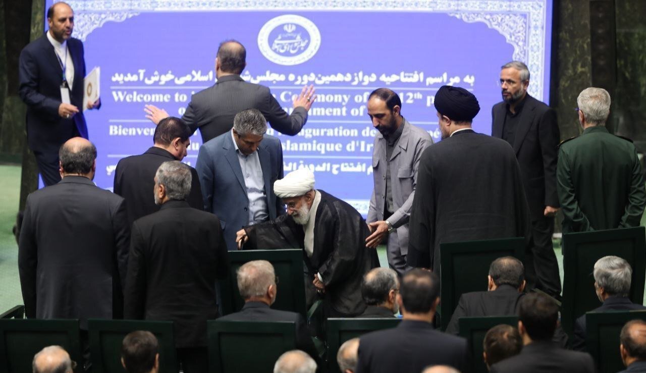 هیات رئیسه مجلس فردا تعیین می‌شود