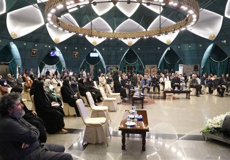 حضور تعدادی از هنرمندان در مراسم شهید رئیسی +عکس