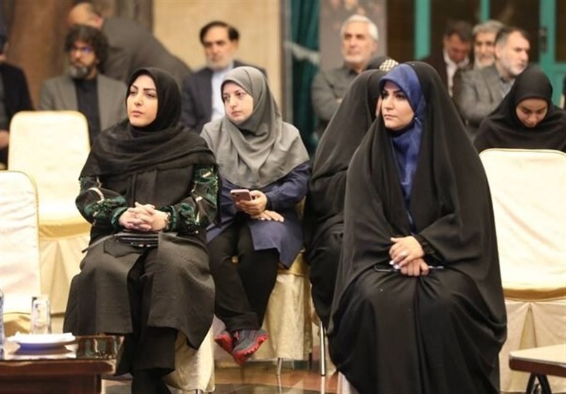 حضور تعدادی از هنرمندان در مراسم شهید رئیسی +عکس