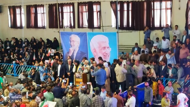 جلیلی در کردستان: پسران و دختران ما نباید احساس ناامیدی و بیکاری داشتە باشند