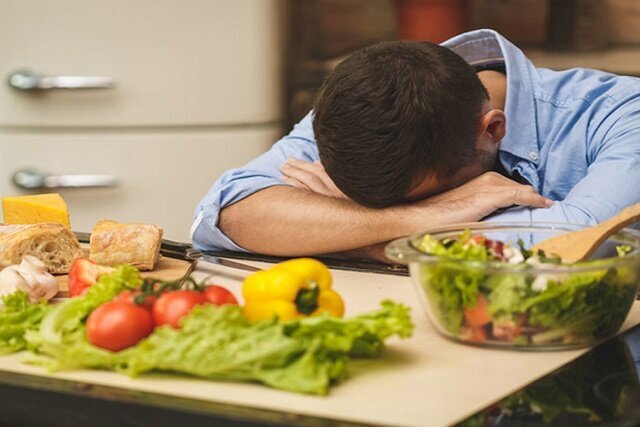 این غذاها میگرن را تشدید می‌کنند