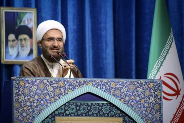 امام‌جمعه تهران: مردم و نامزدها از نتیجه انتخابات تمکین کنند