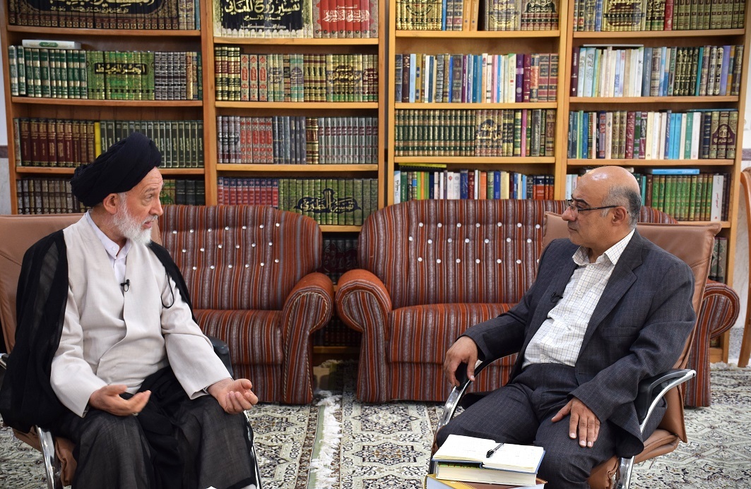 آیت الله ایازی:زنان هم حق دارند وارد انتخابات ریاست جمهوری شوند/جلوگیری از حق تحصیل بهائیان موجه نیست/ اشتغال ربطی به قومیت و مذهب ندارد