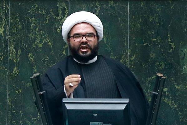 دولت پزشکیان باید اصلاحات اساسی را شروع کند
