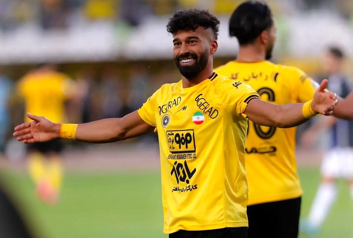 بمب نقل‌وانتقالات؛ رامین رضاییان استقلالی شد +عکس