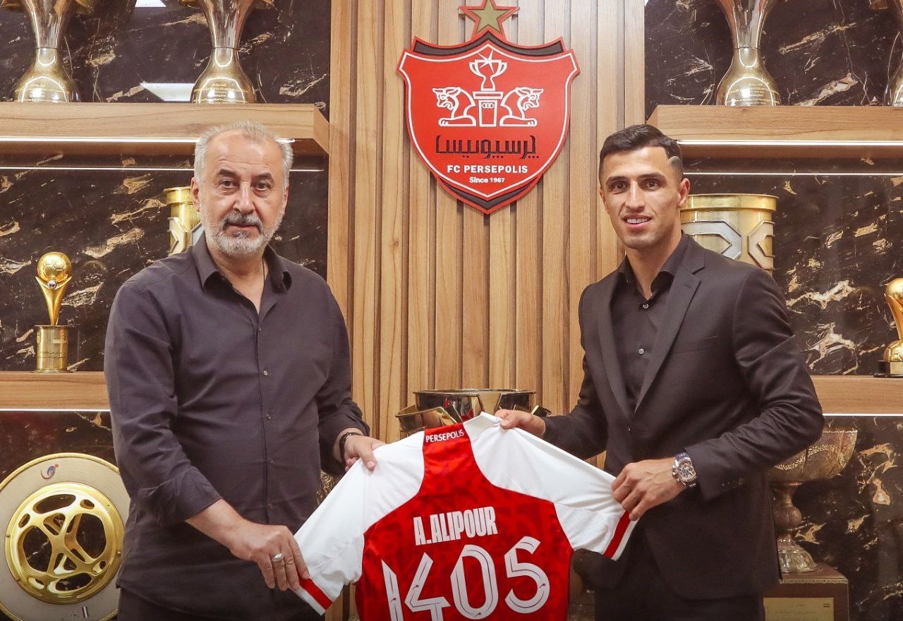 بازگشت یک پرسپولیسی دیگر؛ «علیپور» سرخپوش شد
