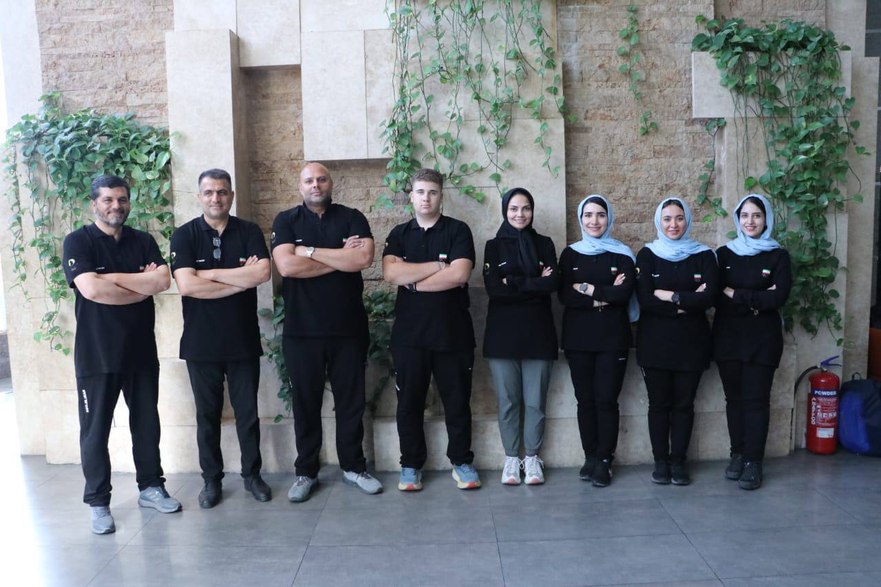 دومین کاروان المپیکی ایران راهی پاریس شد