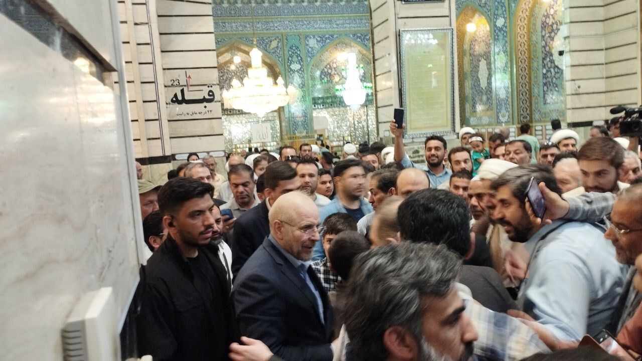 انتخابات ۸ تیر؛ همایش حامیان پزشکیان/ دیدار قالیباف با جوادی آملی/ کنایه اتوبوسی به زاکانی/ مسوولیت متکی در ستاد یک نامزد‌ رد شد
