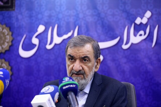 انتخابات ۸ تیر؛ حمایت هادی خامنه‌ای از پزشکیان/ «روند اداره کشور ناصحیح است»