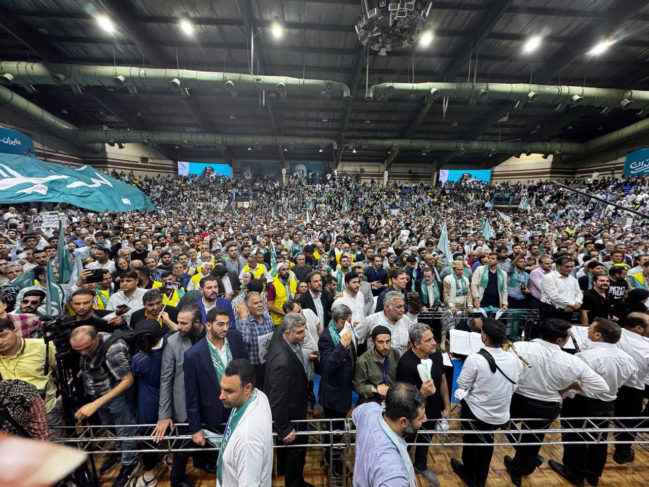 انتخابات ۸ تیر؛ حمایت هادی خامنه‌ای از پزشکیان/ درخواست محسن رضایی برای اجماع «جریان انقلابی»