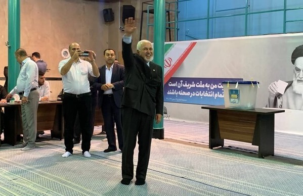 ظریف: امروز مردم ما را روسفید خواهند کرد