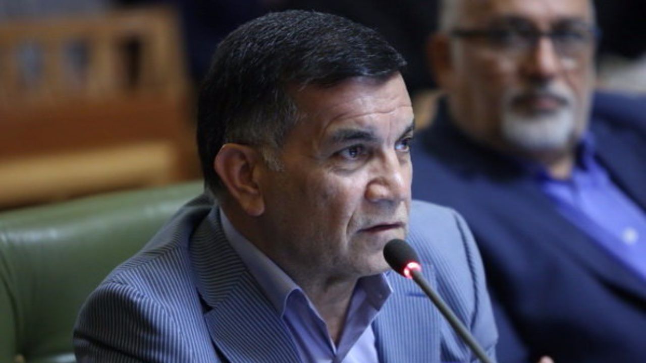 دلیل فحاشی به ظریف در نماز جمعه چه بود؟