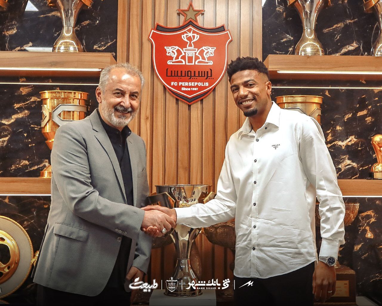 قرارداد ایوب العملود با پرسپولیس امضا شد +عکس