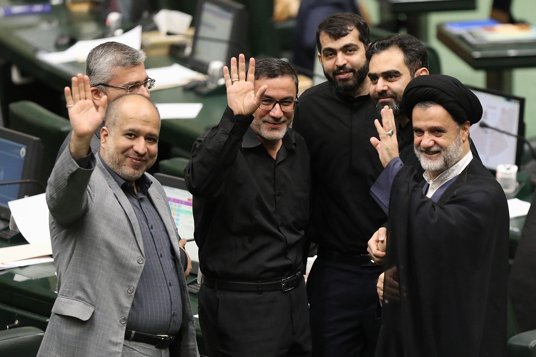 فوری؛ همه وزرای پیشنهادی از مجلس رای اعتماد گرفتند/ پزشکیان با رکورد «خاتمی» برابر شد!