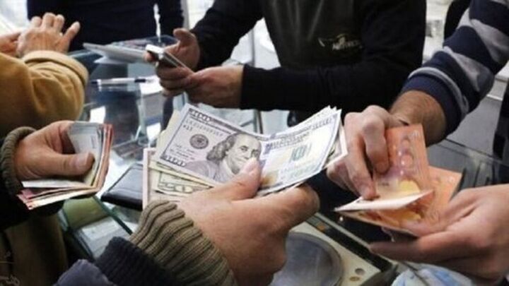 چرا دلار افزایشی شد؟ +جدول