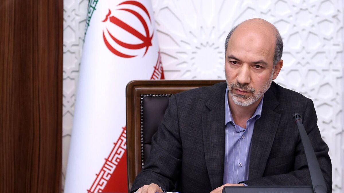 وزیر نیرو: تامین برق سخت‌تر می‌شود!