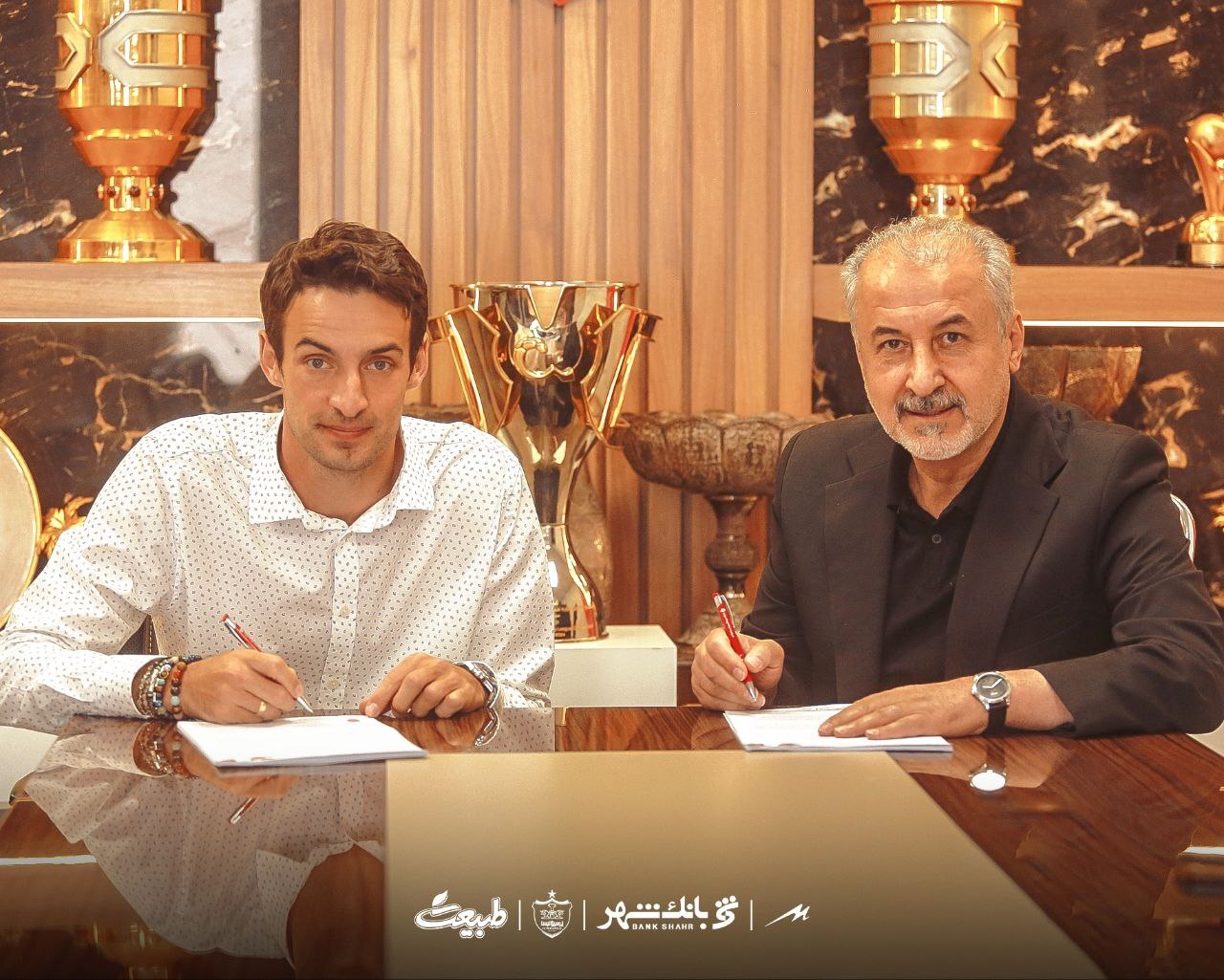 گولسیانی پرسپولیسی ماند +عکس
