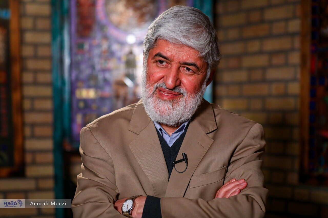 مطهری: پزشکیان از رهبری هزینه نکرد، واقعیت‌ها را گفت