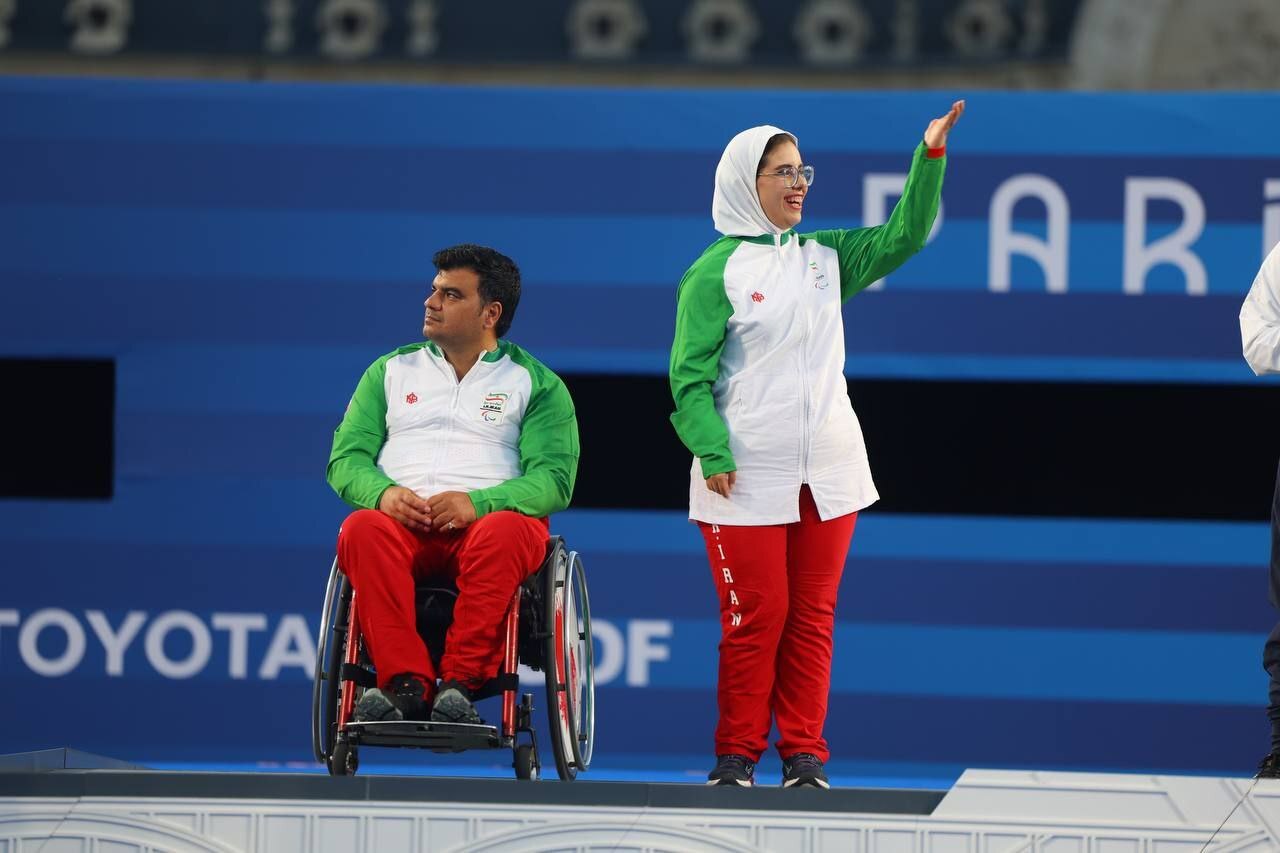پارالمپیک پاریس؛ پنجمین نقره ایران در میکس کامپوند/ پخش اعصاب‌خردکن صداوسیما! +ویدیو