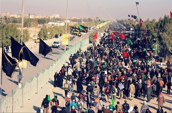 زائران روز اربعین به کشور برنگردند