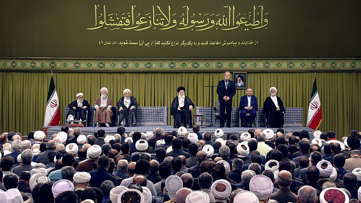 «وحدت» برای مقابله با دشمنان