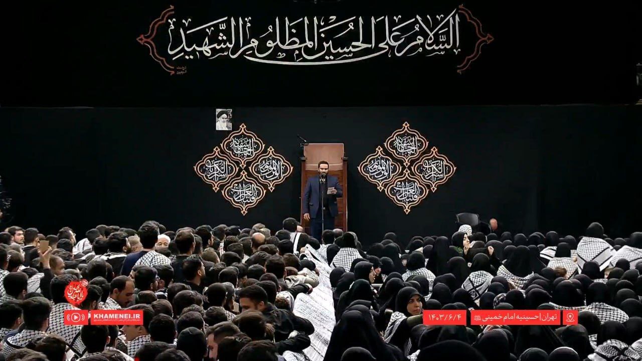 عزاداری هیات‌های دانشجویی با حضور رهبر انقلاب