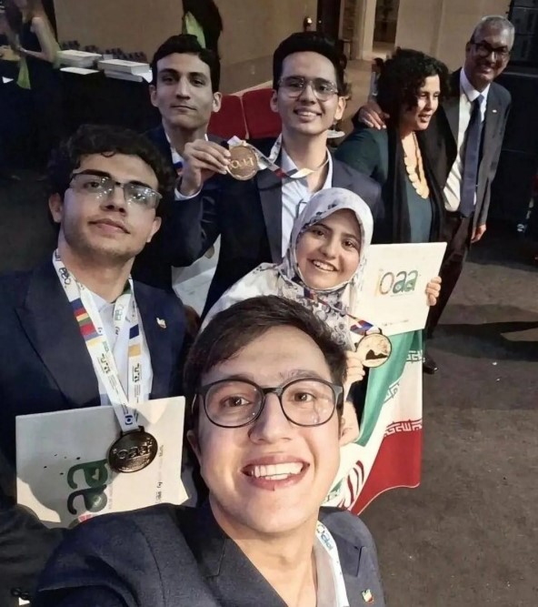تیم المپیاد ایران قهرمان جهان شد
