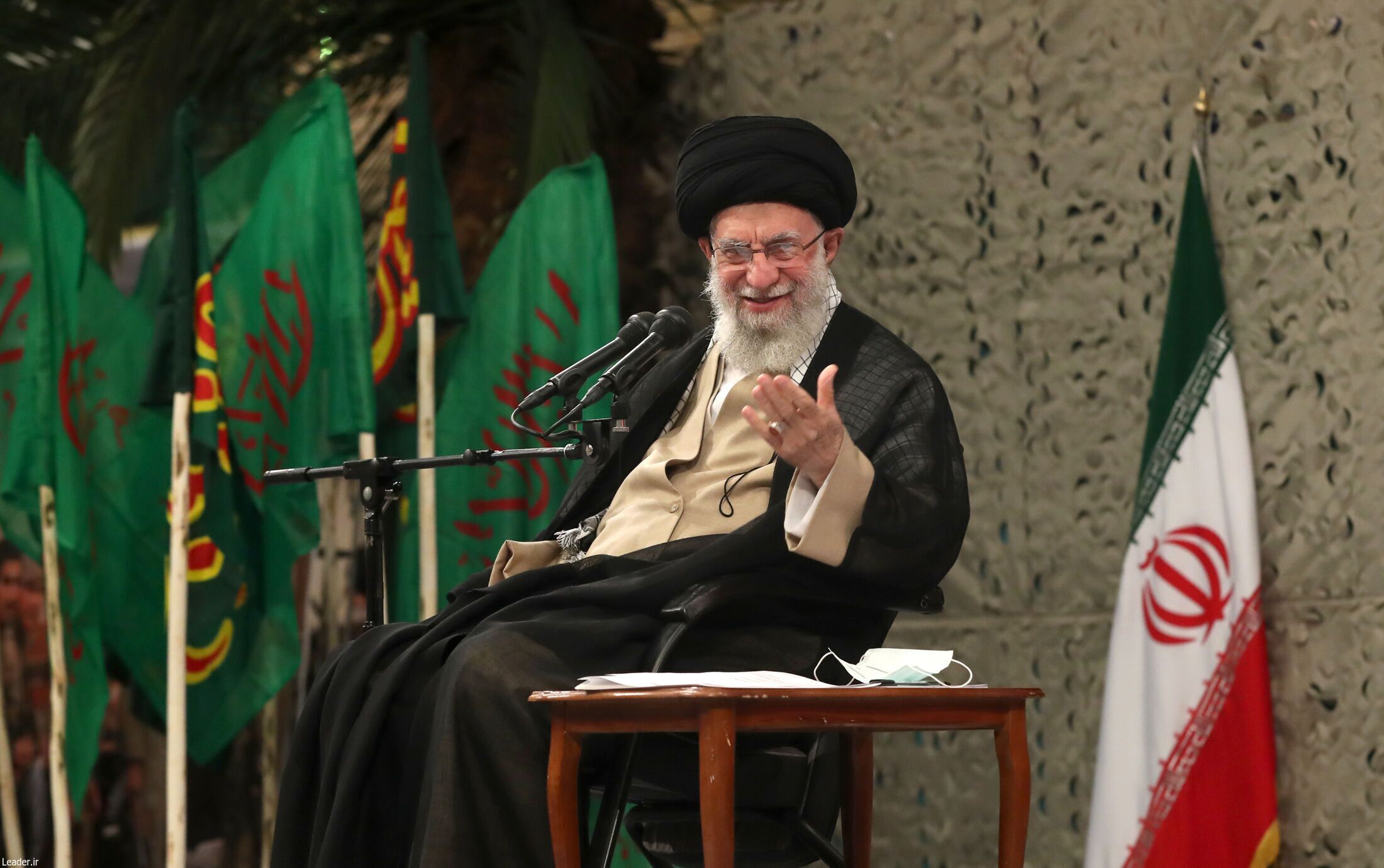 پیشکسوتان و فعالان دفاع مقدس با رهبر انقلاب دیدار می‌کنند