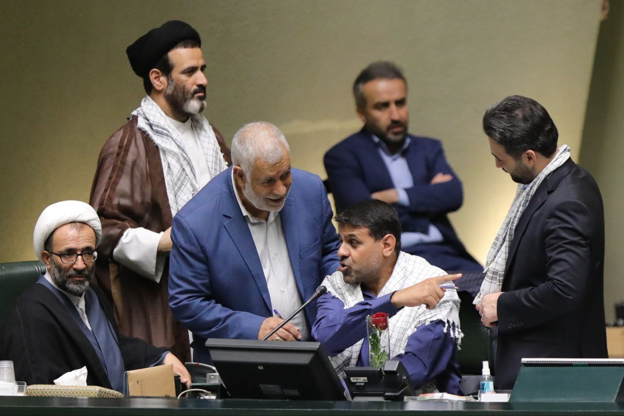 نمایندگان مجلس: همراه حزب‌الله خواهیم بود
