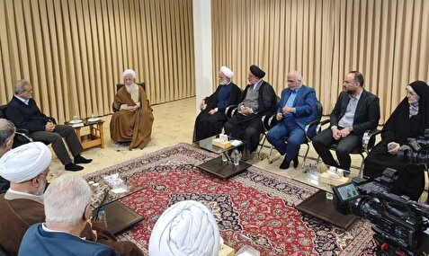 دیدار رئیس‌جمهور با آیت‌الله جوادی آملی، مکارم شیرازی و نماینده سیستانی