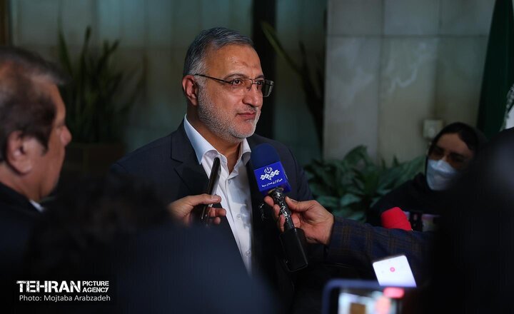 زاکانی: دو دستگاه تراموا چینی در حال حمل به سمت کشور است