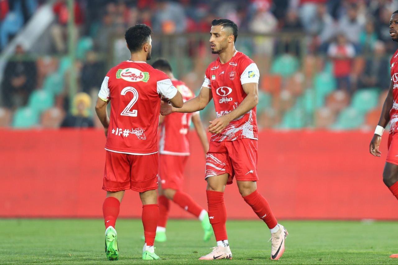 گزارش زنده: پرسپولیس ۱ - ۰ مس/ پایان نیمه‌اول