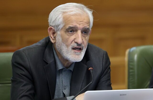 ۱۵۰ اتوبوس و ۱۰۰۰ تاکسی به گمرک رسید
