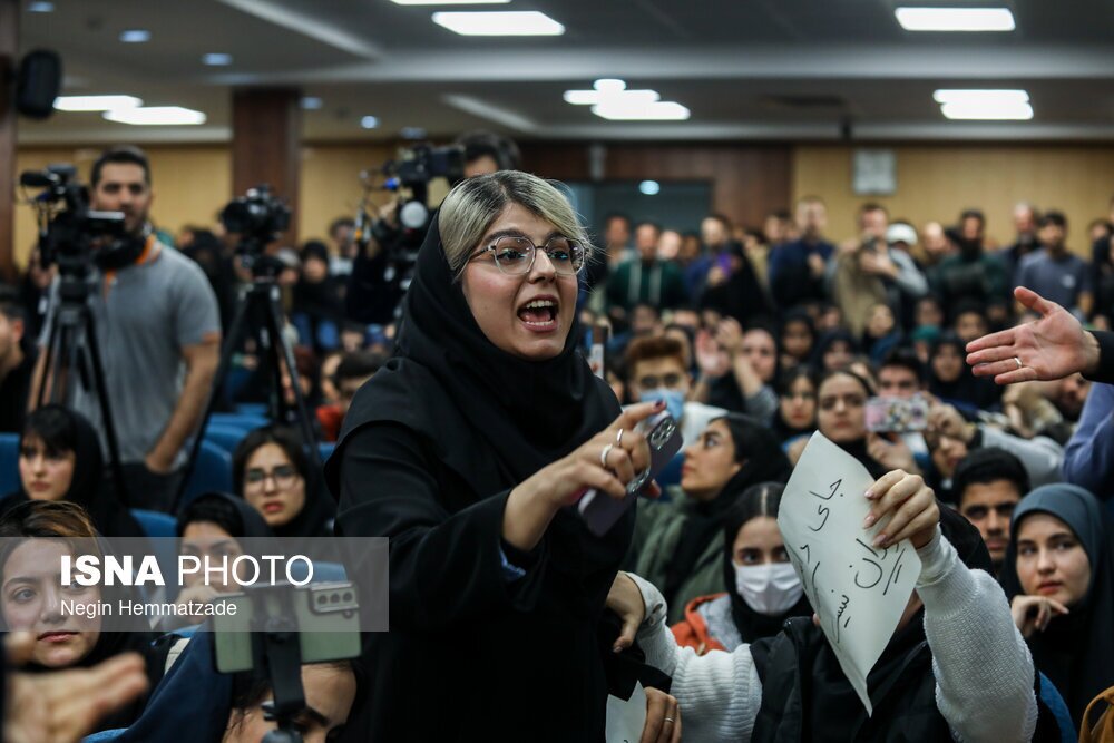 سخنگوی دولت خطاب به دانشجویان؛ ساکت باشید! +ویدیو