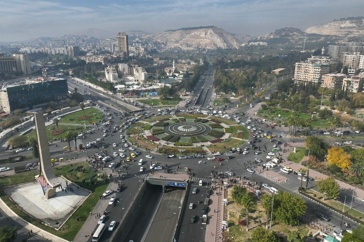سقوط «بشار» به روایت تصویر