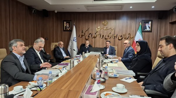 بازدید رئیس‌جمهور از سازمان اداری و استخدامی کشور