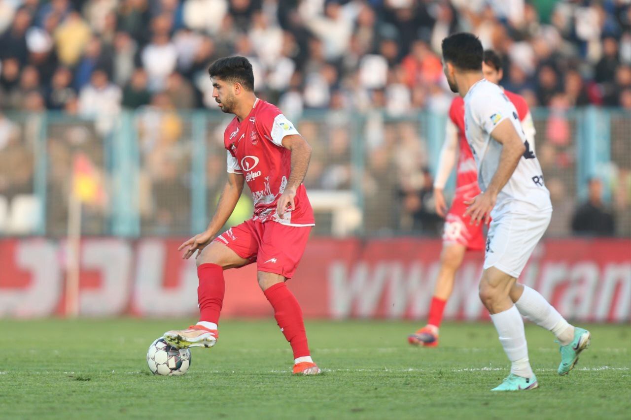 گزارش زنده: ملوان ۰ - ۰ پرسپولیس/ پایان نیمه اول