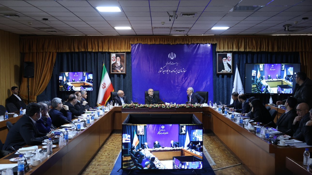 بازدید رئیسجمهور از سازمان برنامه و بودجه بازدید رئیسجمهور از سازمان برنامه و بودجه