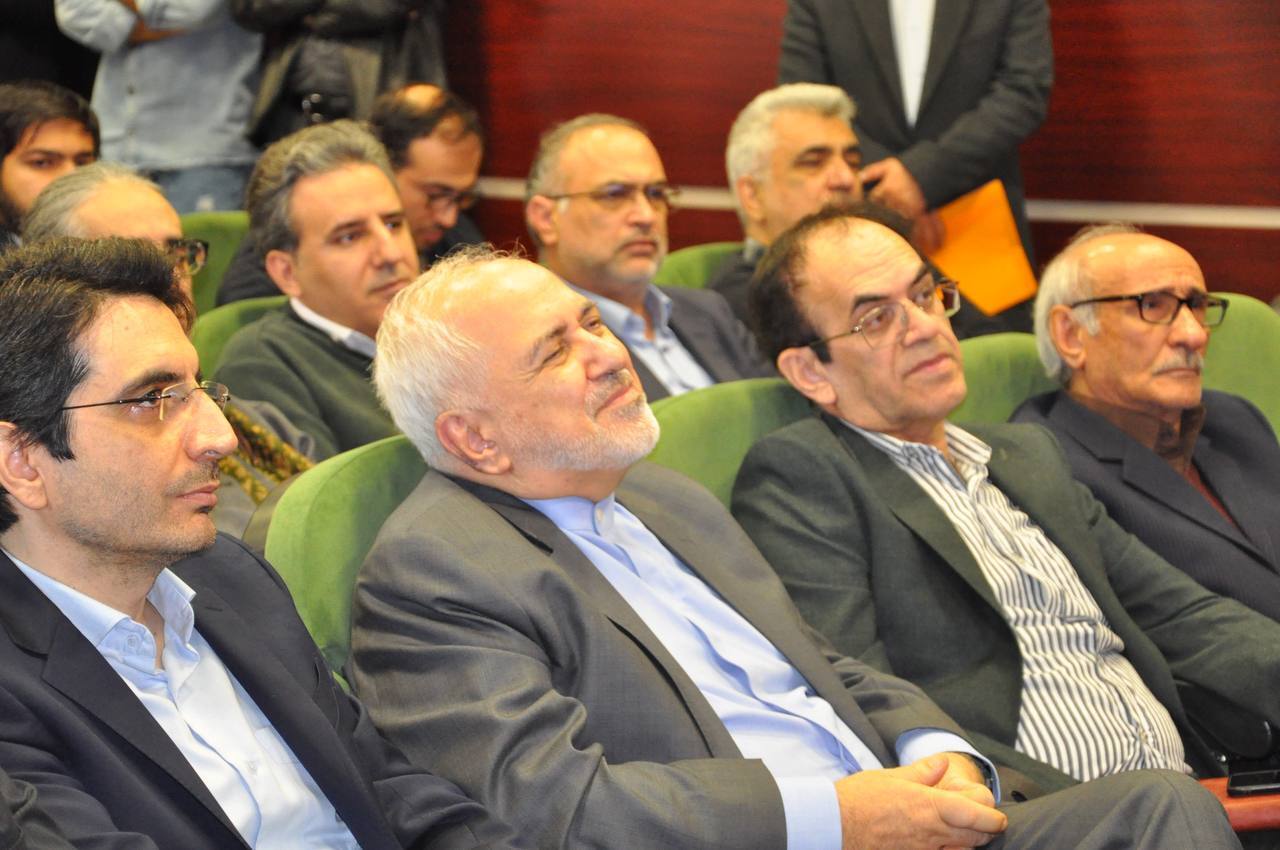 ظریف: ترک میز مذاکره ضد منافع ملی است