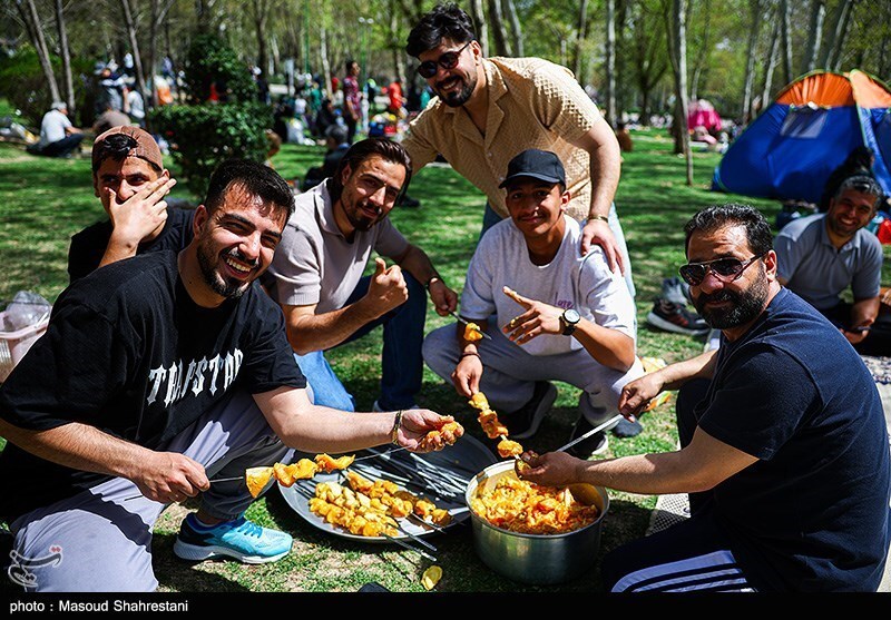 سیزده‌بدر در دل طبیعت