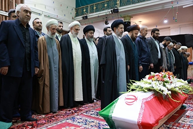 مراسم تشییع پیکر «حسینعلی نیری» برگزار شد